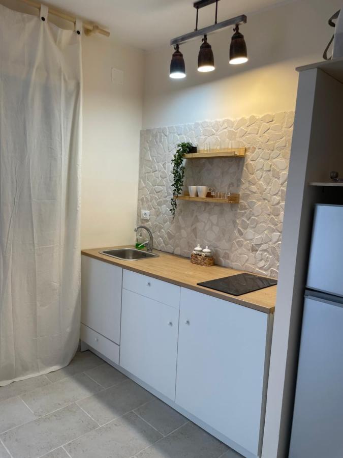 Seaside Temporary House Apartment Leporano Exterior photo